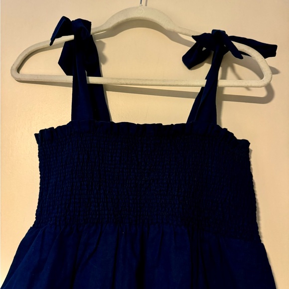 Sezane Navy Smocked Linen Blend Dress size 38 (6) - Picture 12 of 15